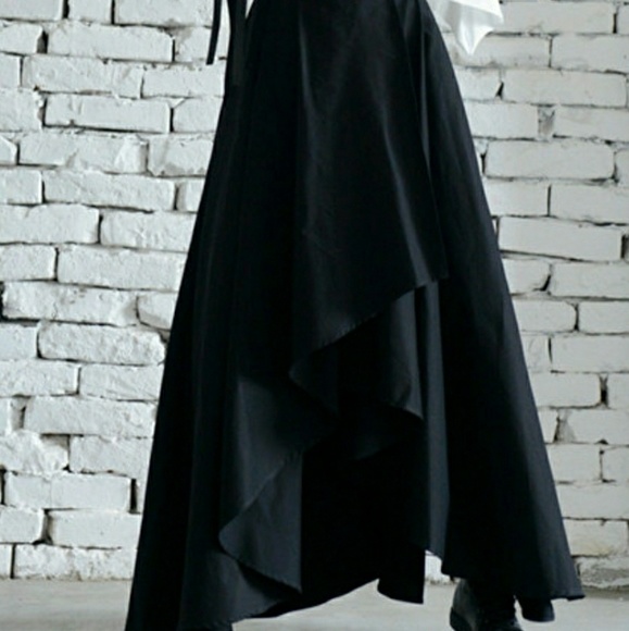 Maxi Black Skirt/Asymmetric Loose Skirt/ - Picture 5 of 6